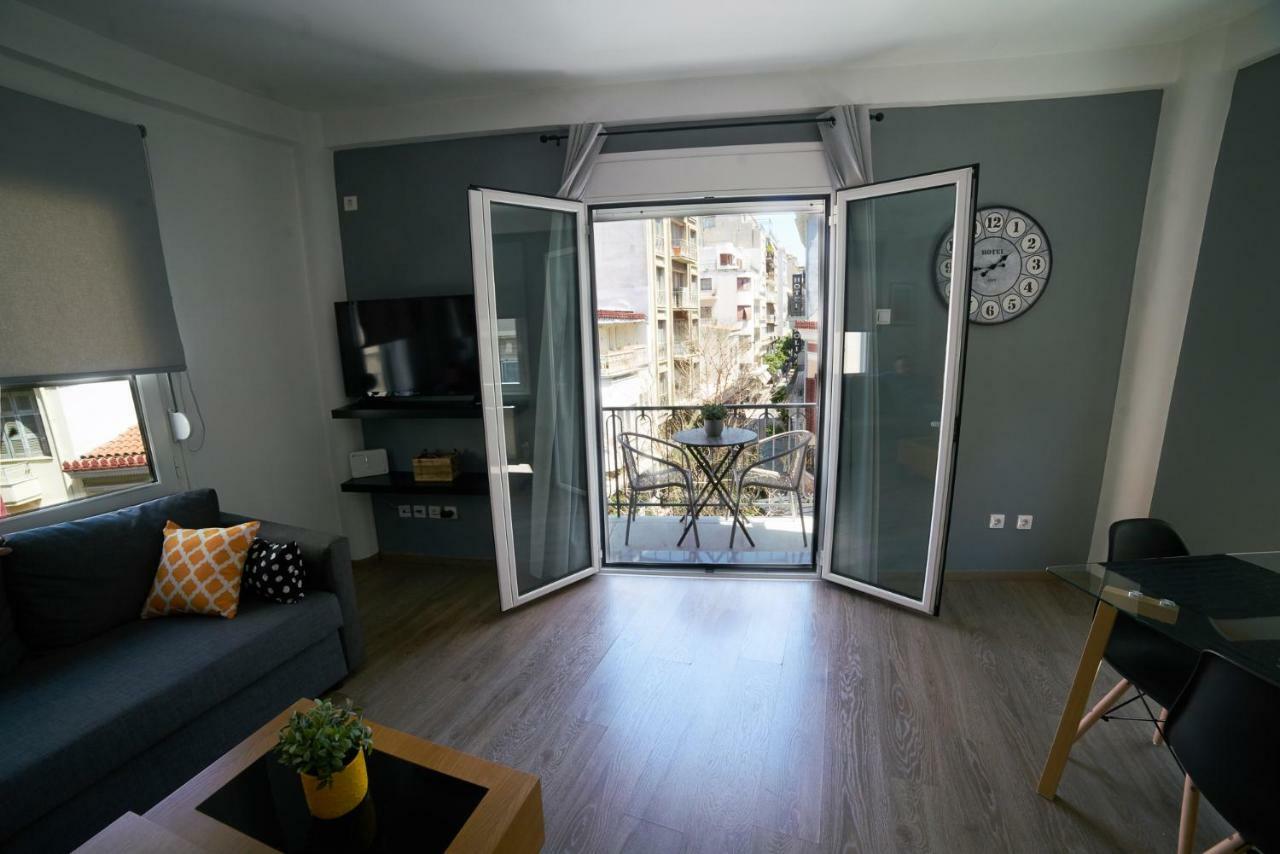 V&V Central & Elegant Apartment Atene Esterno foto
