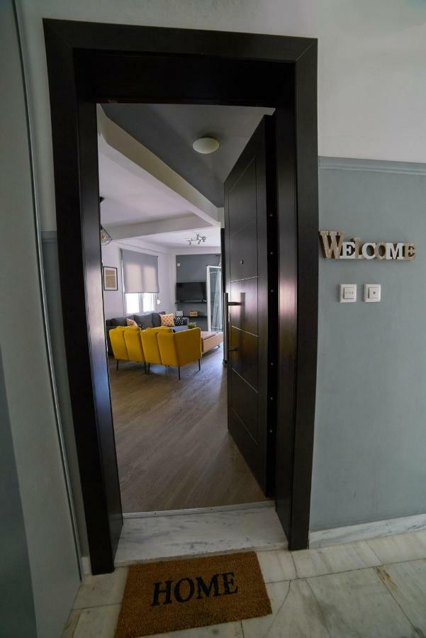 V&V Central & Elegant Apartment Atene Esterno foto